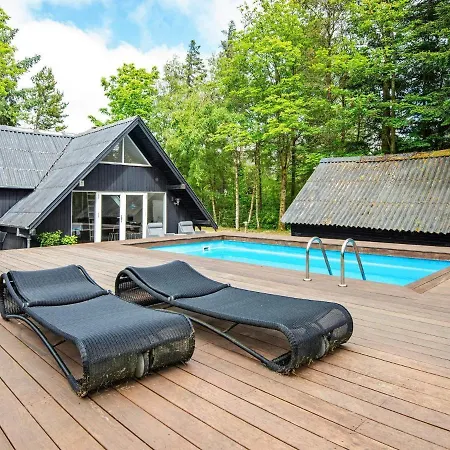 Holiday home X *